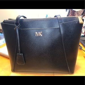Michael kors Maddie large tote